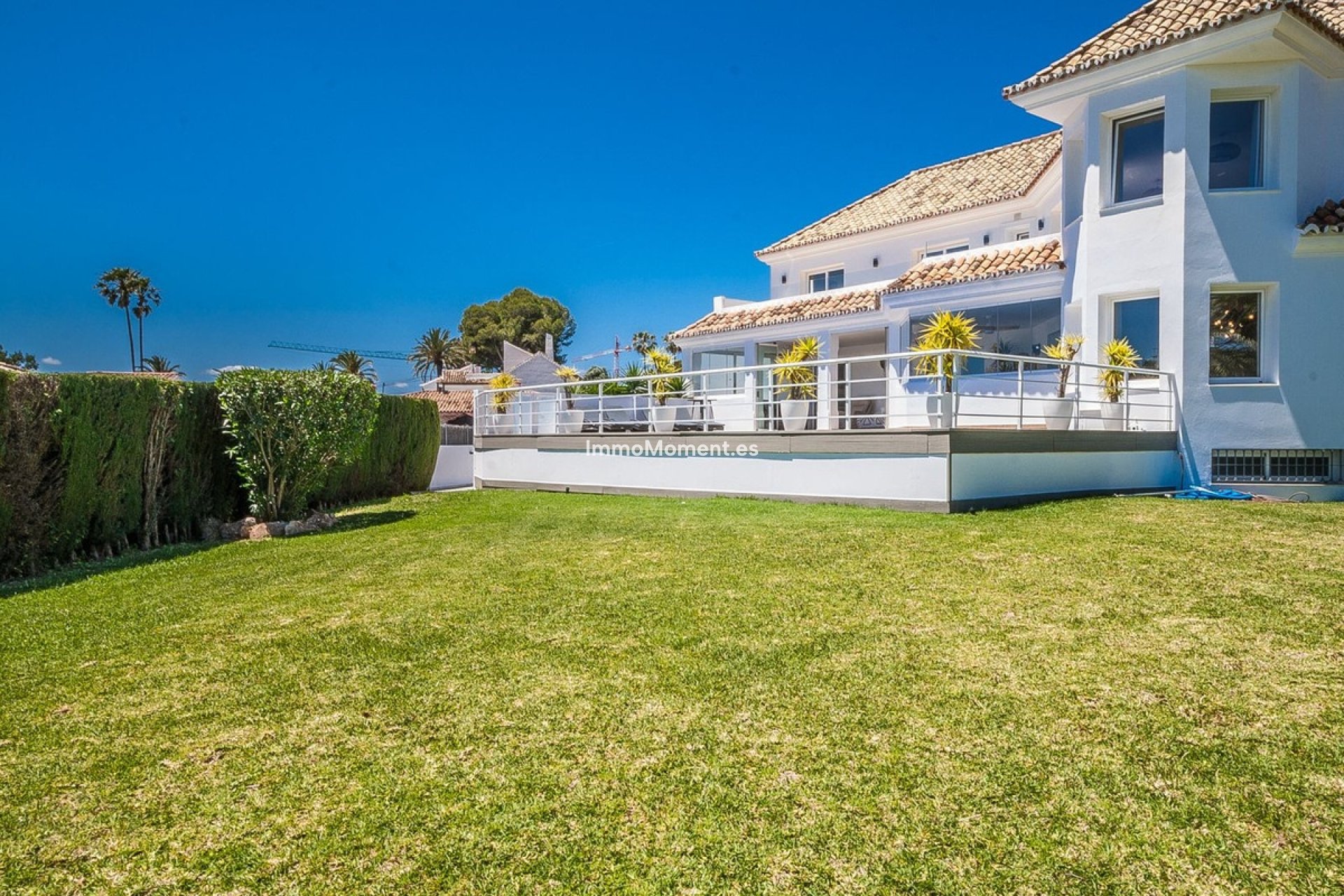 Reventa - Villa independiente - Estepona  - Estepona Centro