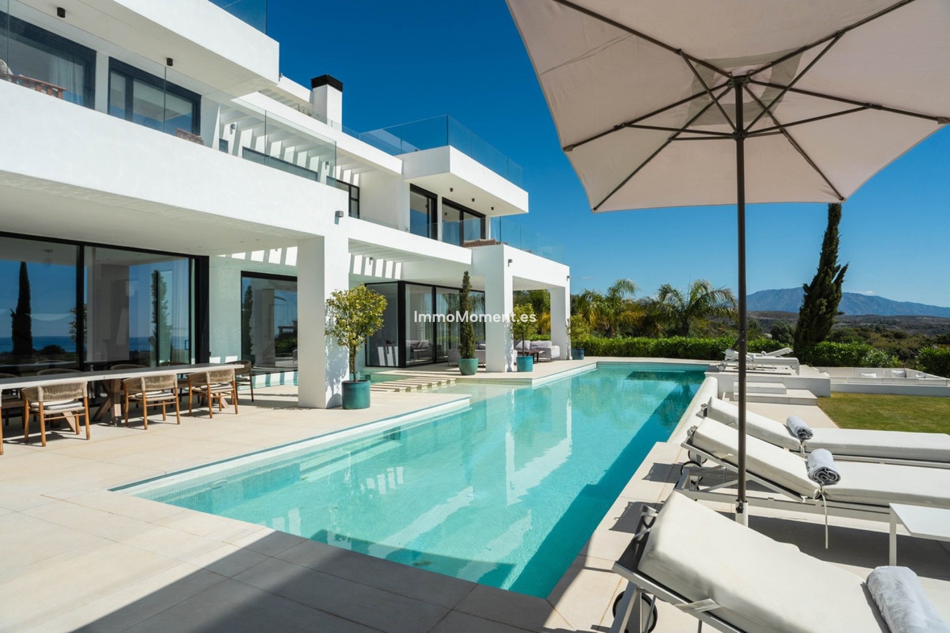 Reventa - Villa independiente - Estepona  - Estepona Centro