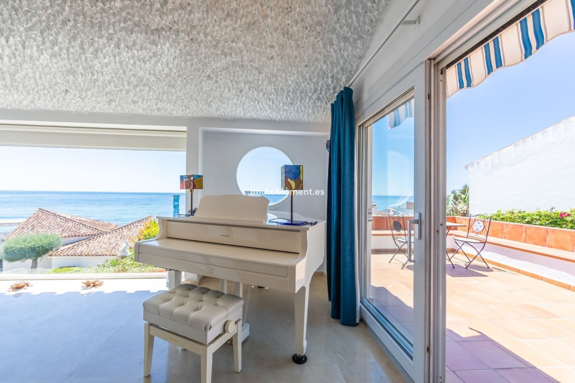 Reventa - Villa independiente - Estepona  - Estepona Centro