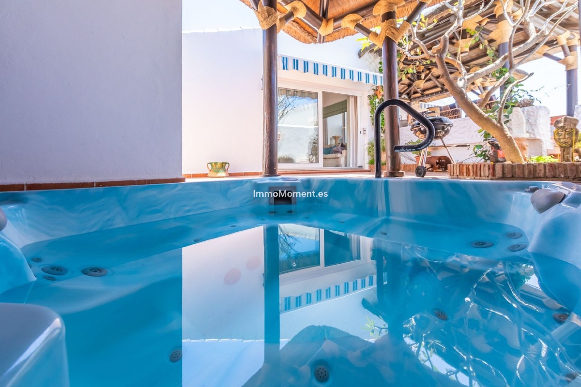 Reventa - Villa independiente - Estepona  - Estepona Centro