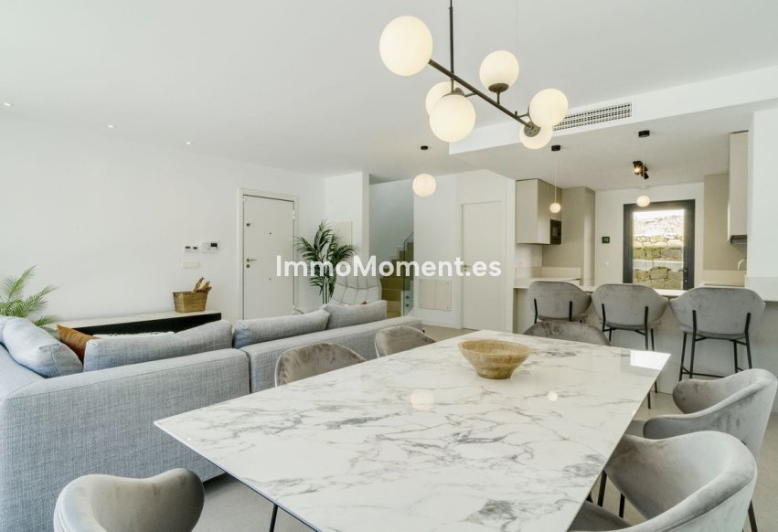 Reventa - Villa independiente - Estepona  - Estepona Centro