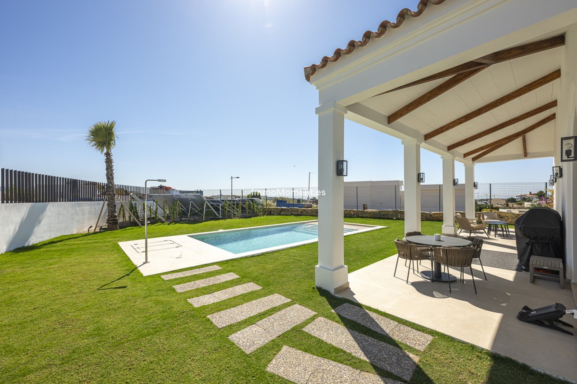 Reventa - Villa independiente - Estepona  - Estepona Centro