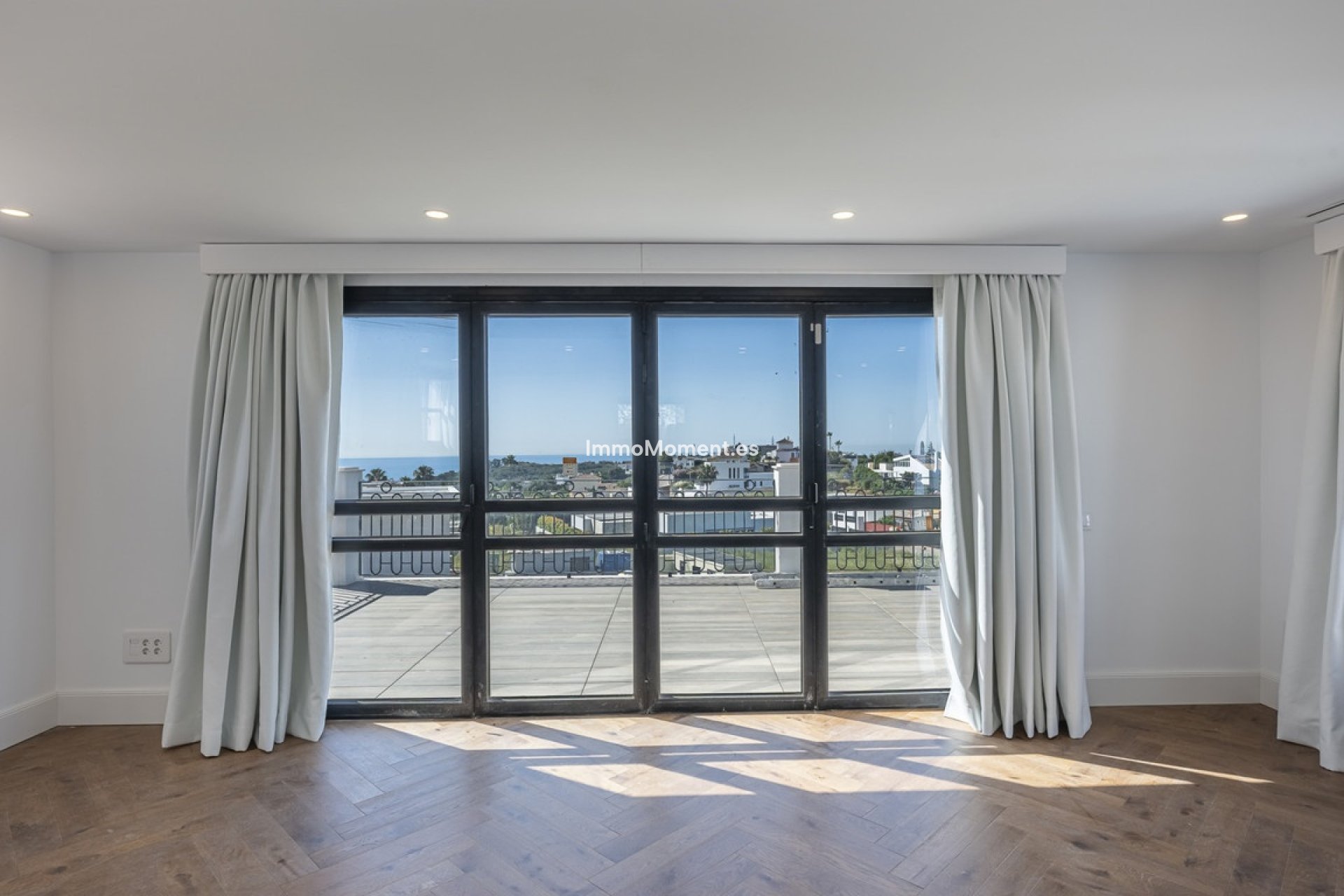 Reventa - Villa independiente - Estepona  - Estepona Centro