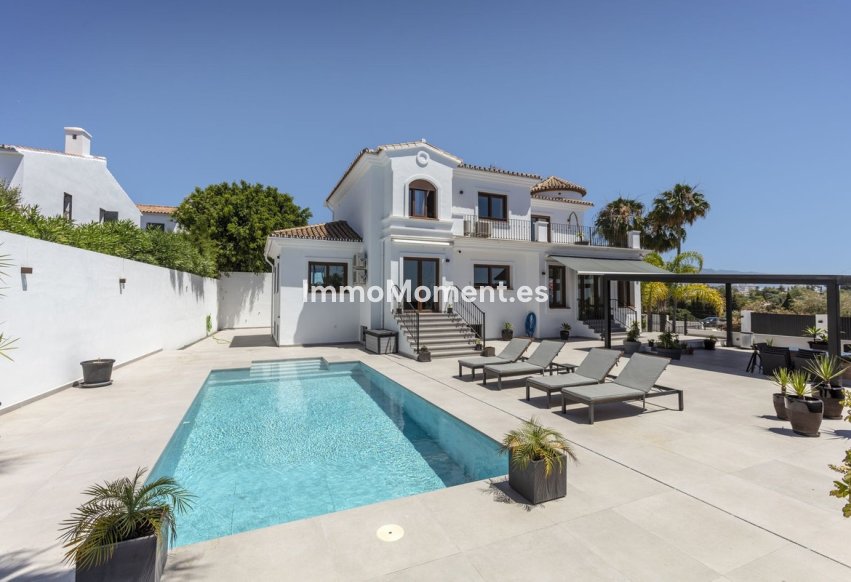 Reventa - Villa independiente - Estepona  - Estepona Centro