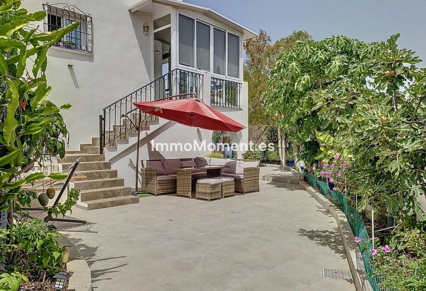 Reventa - Villa independiente - Estepona  - Estepona Centro
