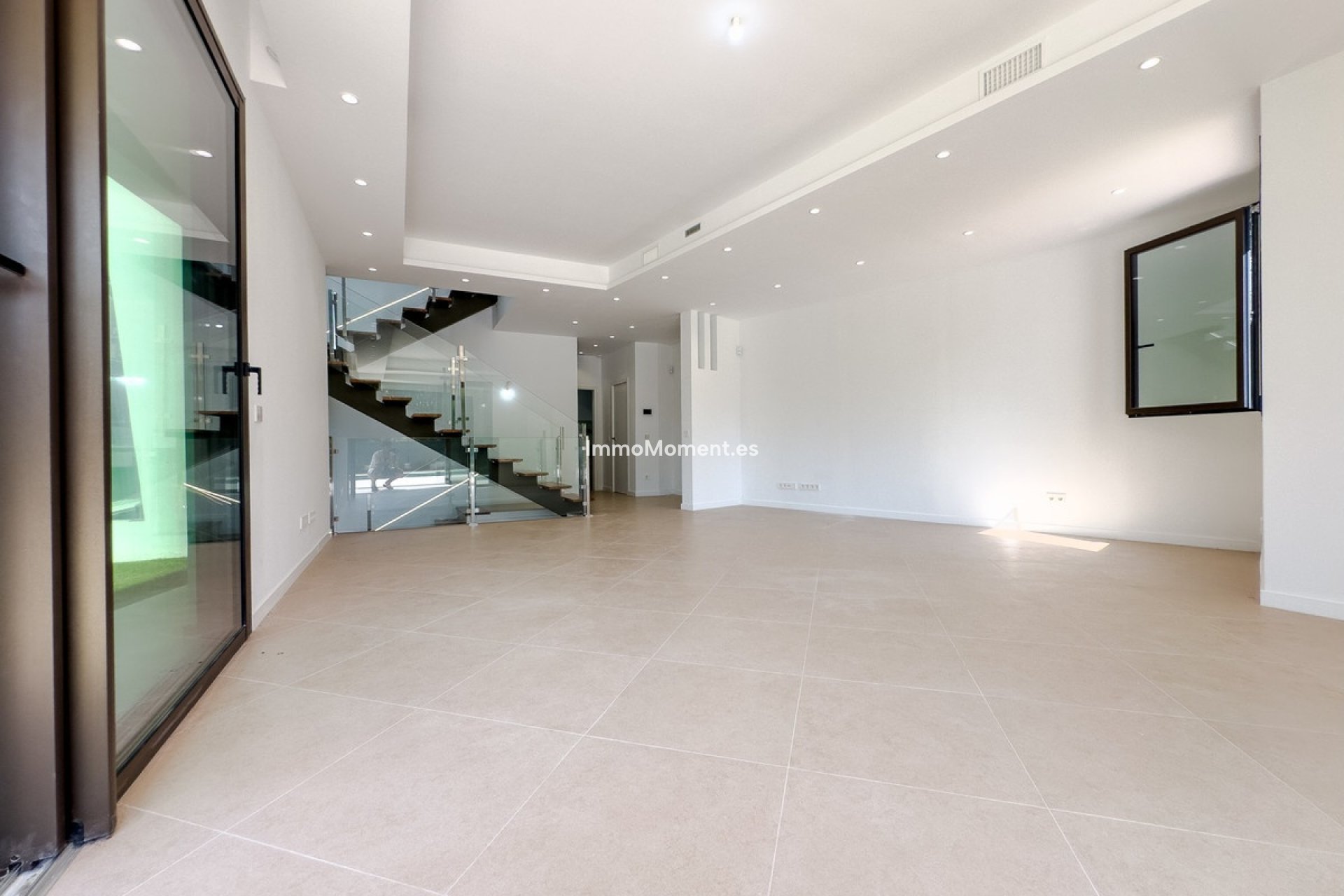 Reventa - Villa independiente - Estepona  - Estepona Centro