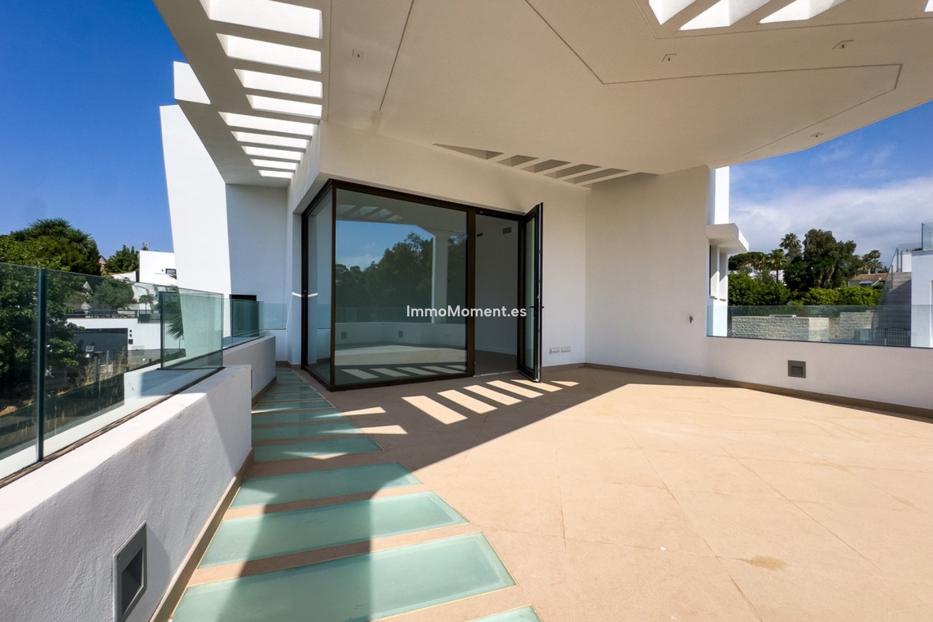 Reventa - Villa independiente - Estepona  - Estepona Centro