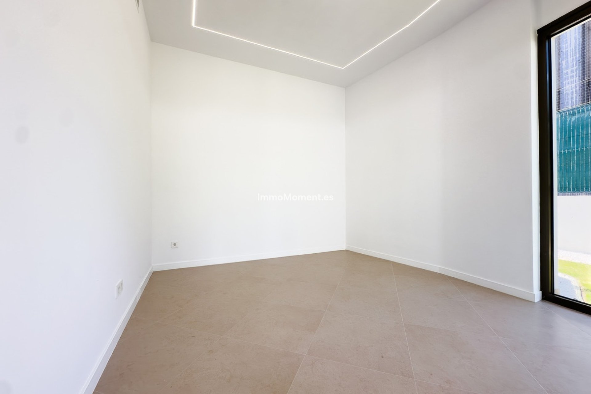 Reventa - Villa independiente - Estepona  - Estepona Centro