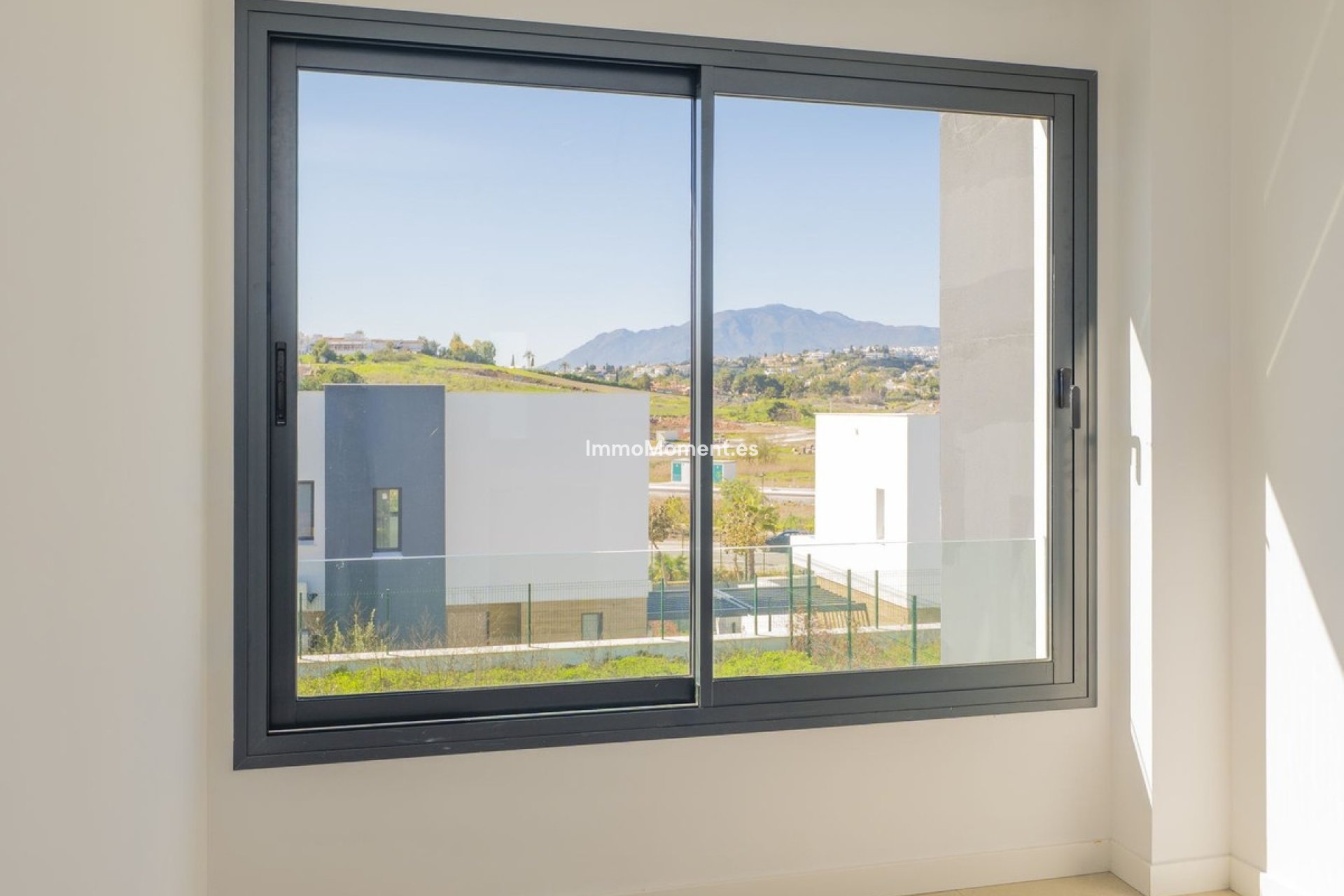 Reventa - Villa independiente - Estepona  - Estepona Centro