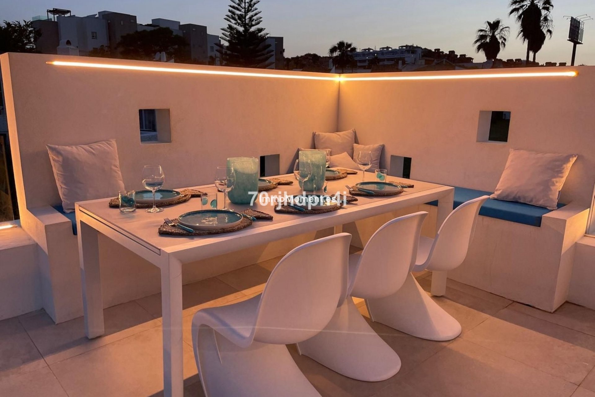 Reventa - Villa independiente - Estepona  - Estepona Centro