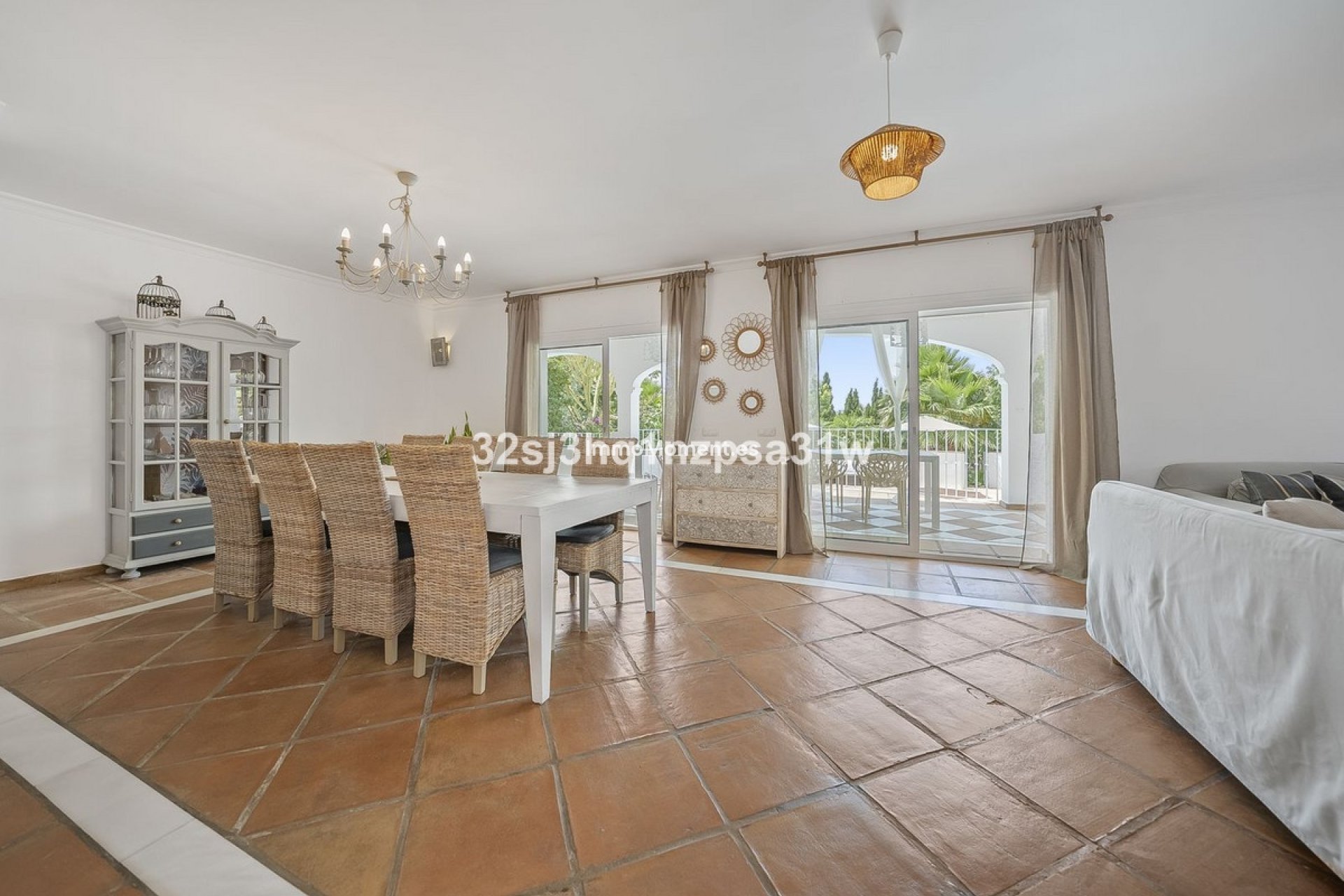 Reventa - Villa independiente - Estepona  - Estepona Centro
