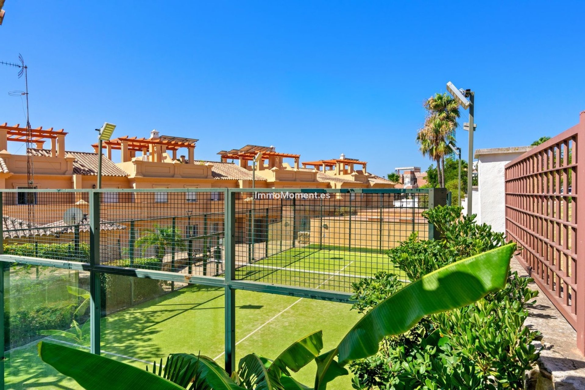 Reventa - Villa independiente - Estepona  - Estepona Centro