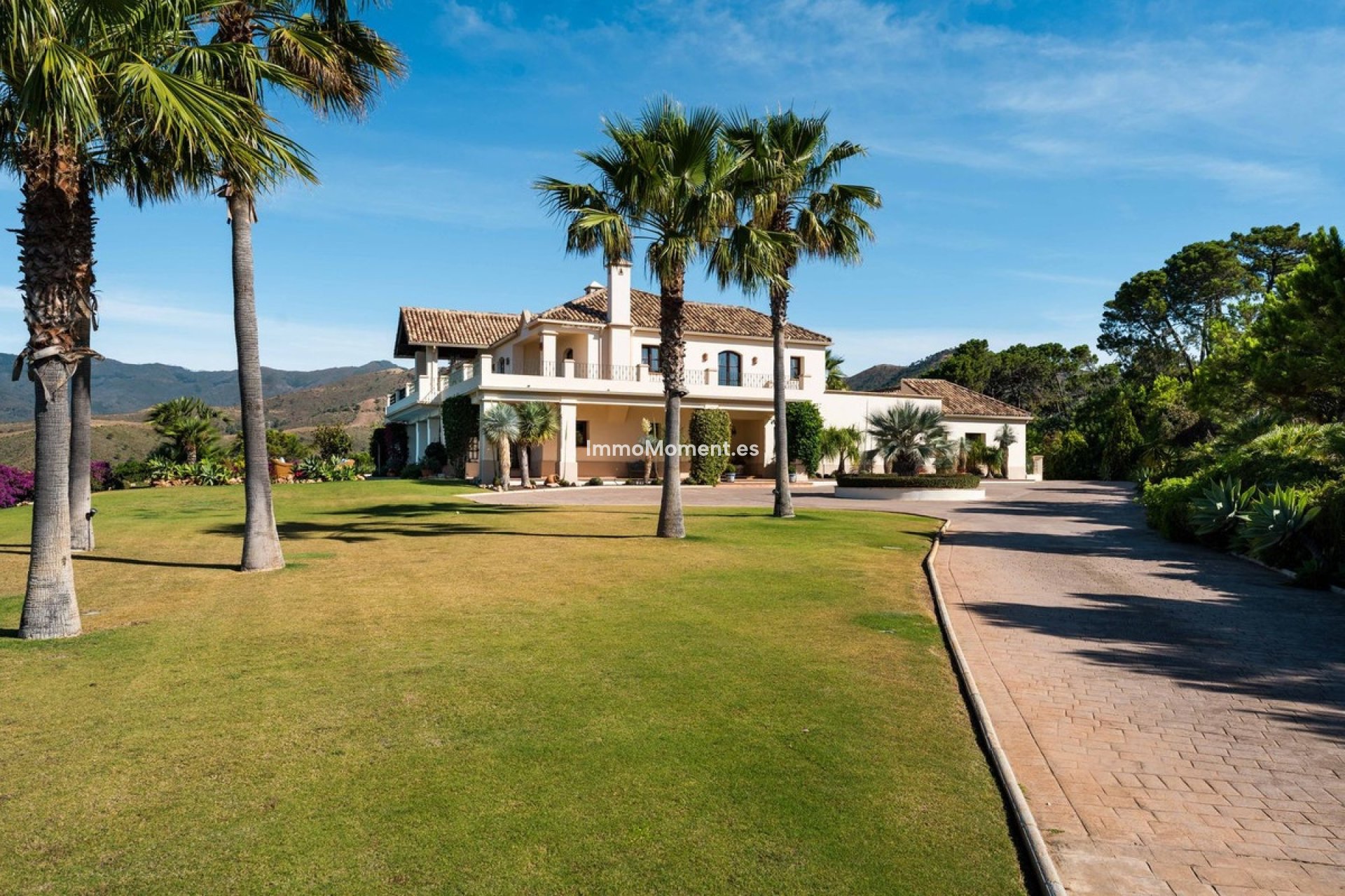 Reventa - Villa independiente - Estepona  - Estepona Centro