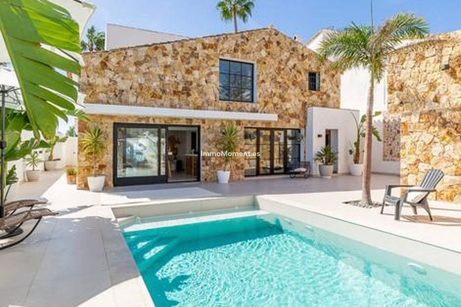 Reventa - Villa independiente - Estepona  - Estepona Centro