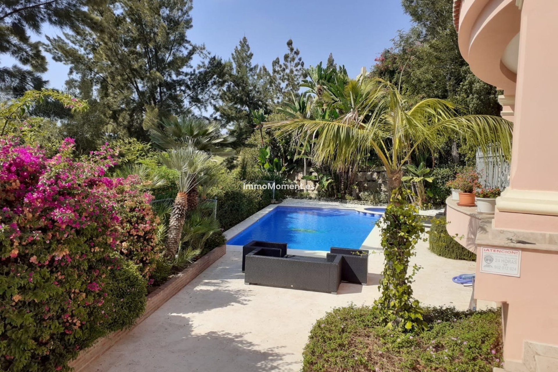 Reventa - Villa independiente - Estepona  - Estepona Centro