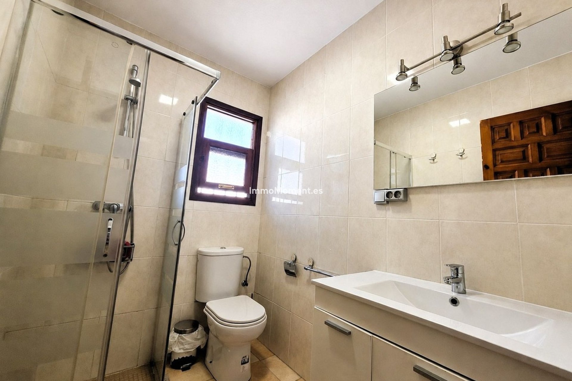 Reventa - Villa independiente - Estepona  - Estepona Centro