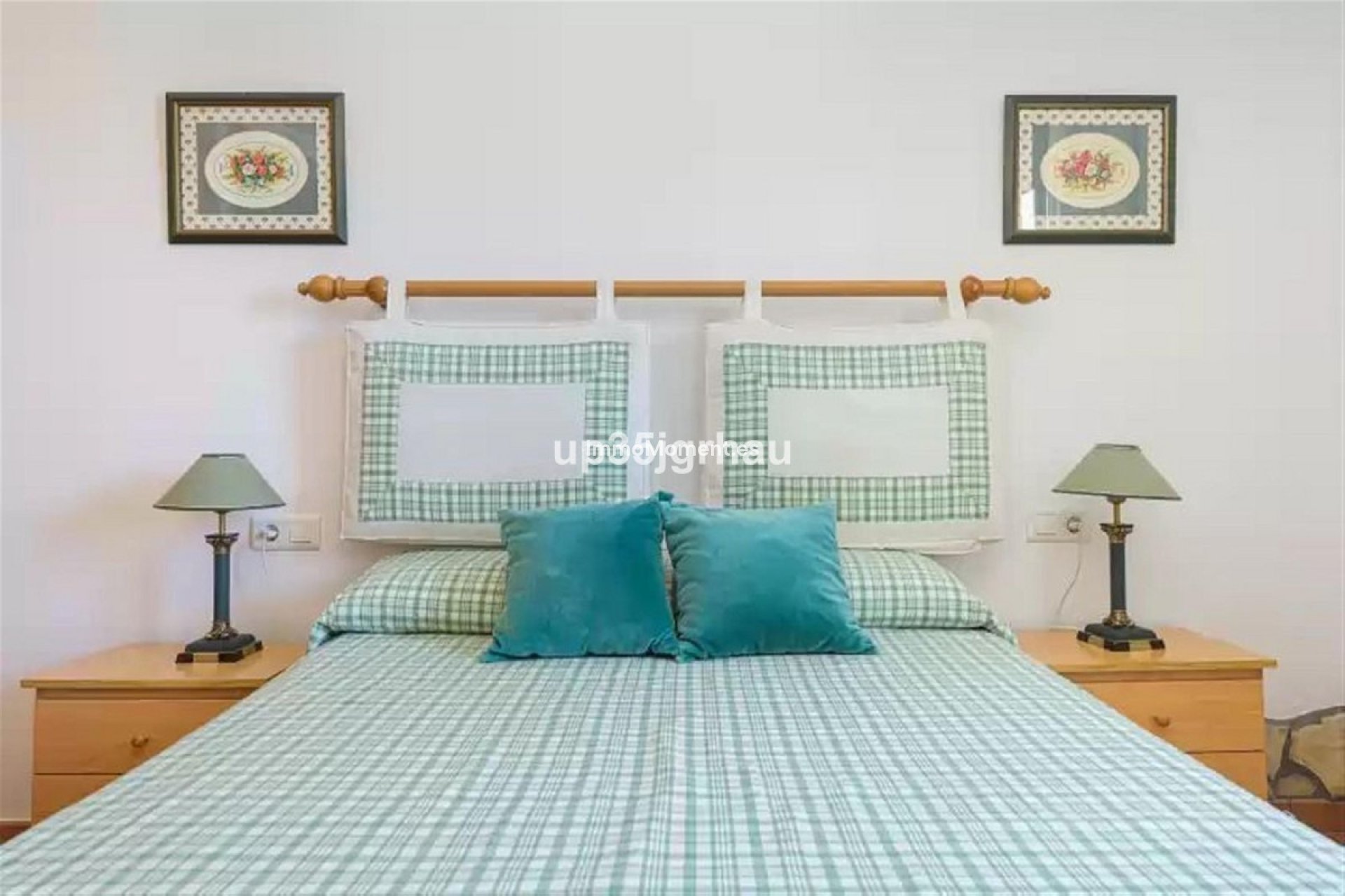 Reventa - Villa independiente - Estepona  - Estepona Centro