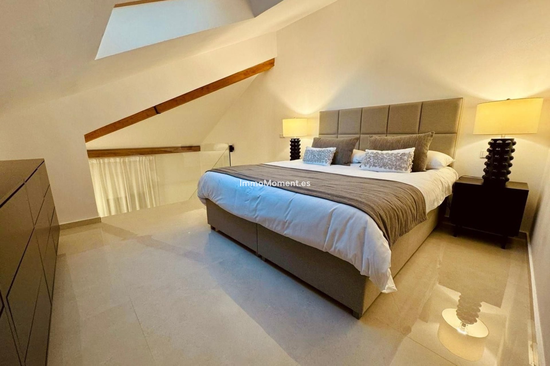 Reventa - Villa independiente - Estepona  - Estepona Centro