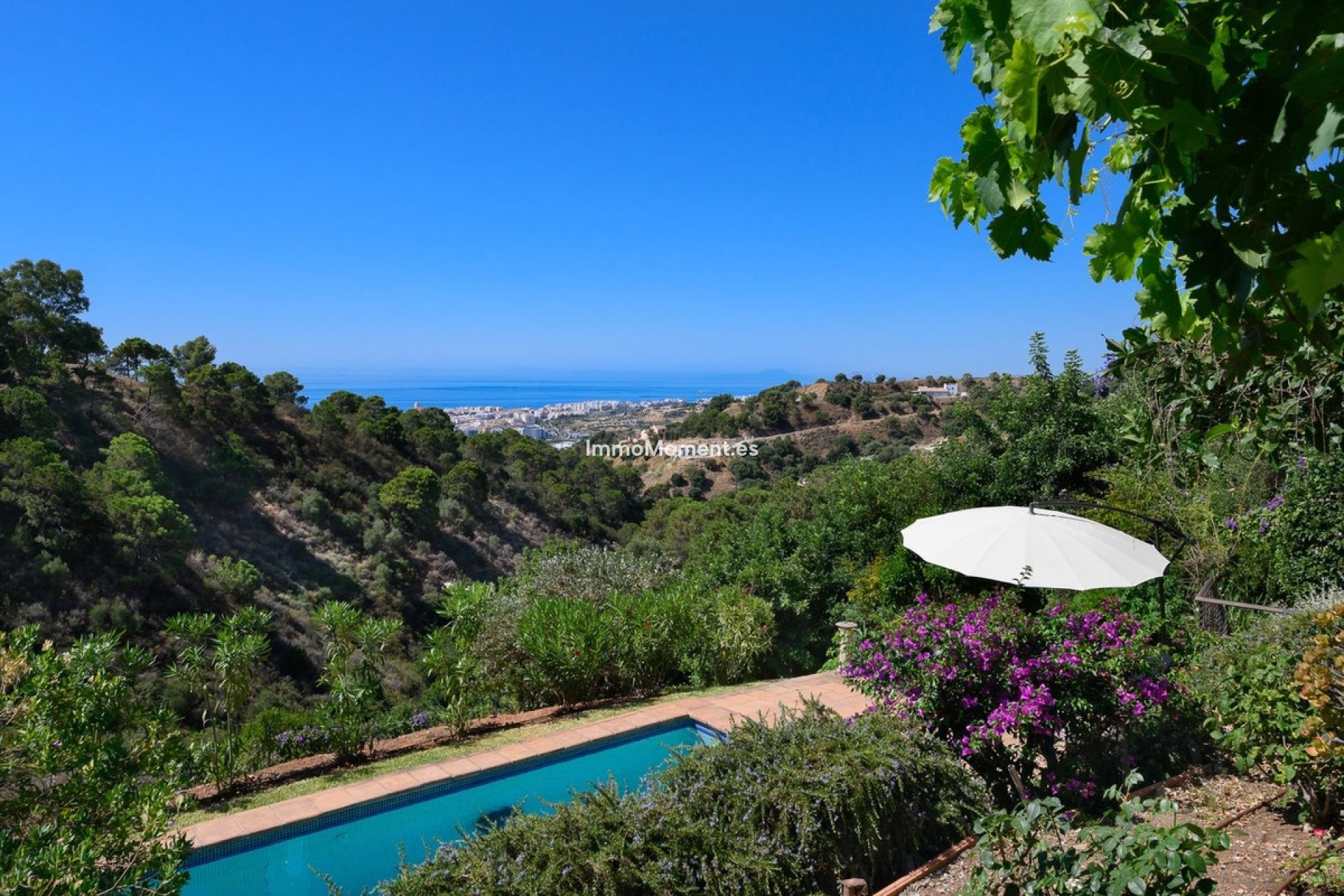 Reventa - Villa independiente - Estepona  - Estepona Centro