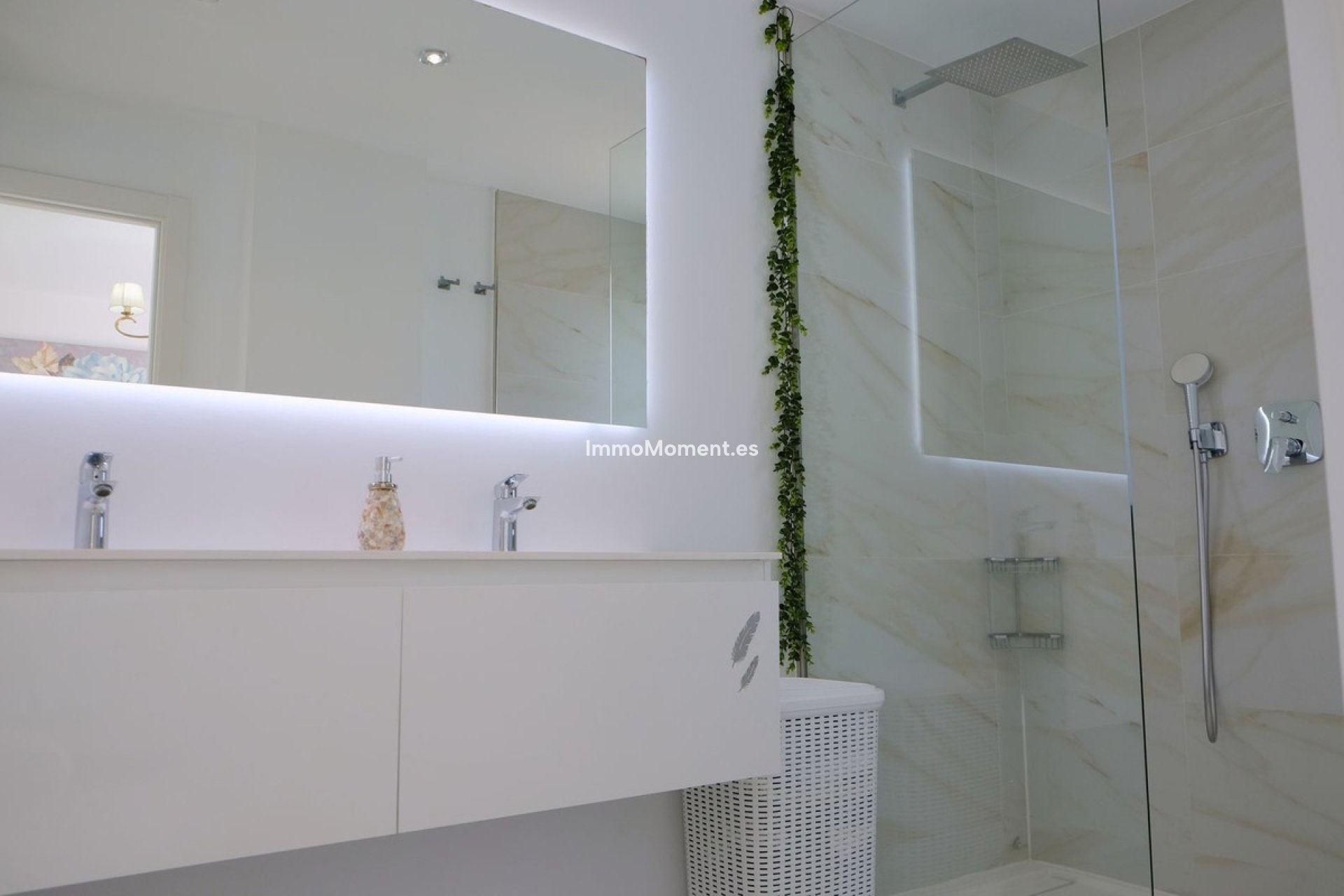 Reventa - Villa independiente - Estepona  - New Golden Mile