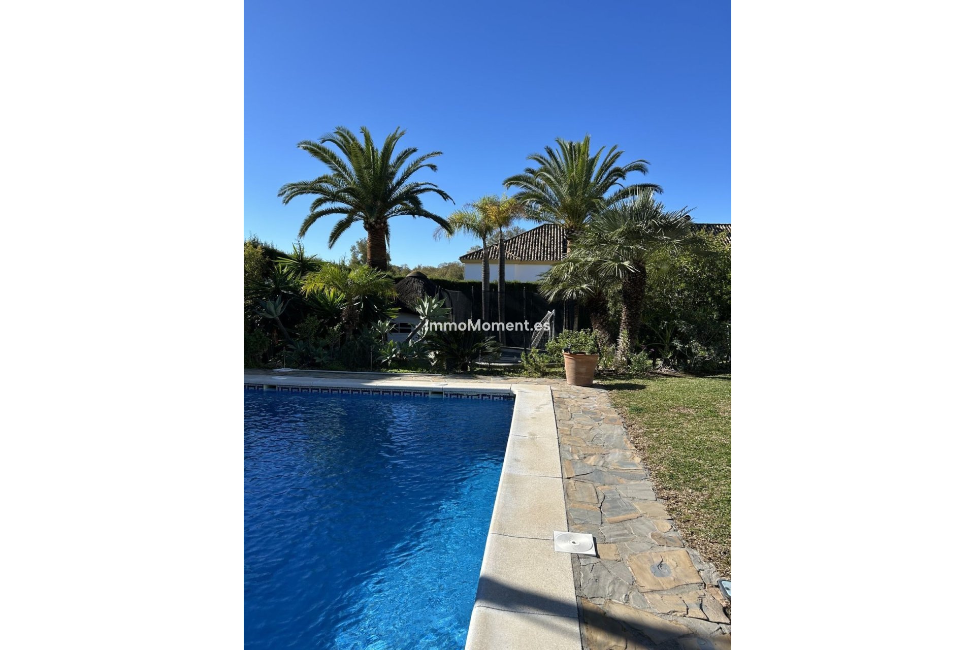 Reventa - Villa independiente - Estepona  - New Golden Mile