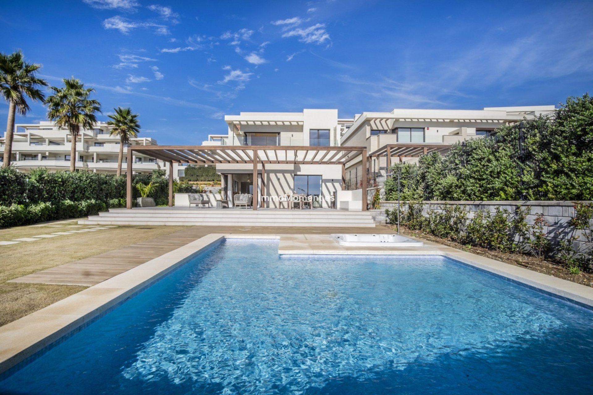 Reventa - Villa independiente - Estepona  - New Golden Mile