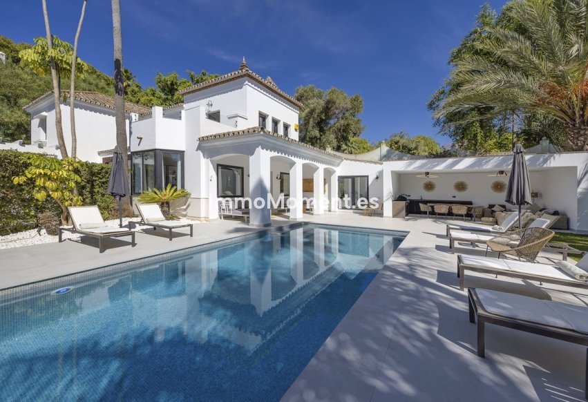 Reventa - Villa independiente - Estepona  - New Golden Mile