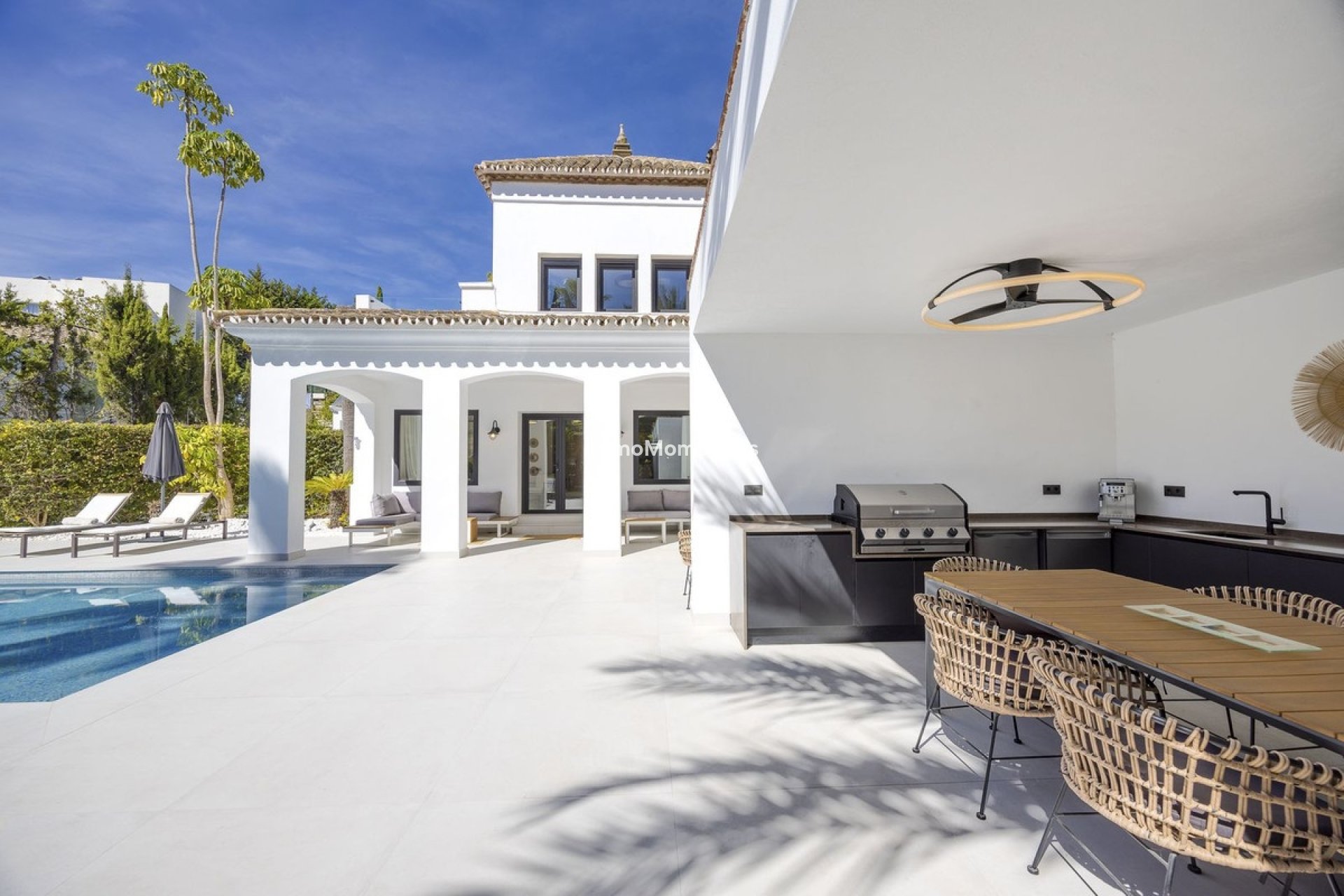 Reventa - Villa independiente - Estepona  - New Golden Mile