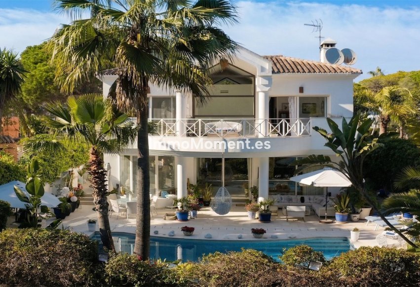 Reventa - Villa independiente - Estepona  - New Golden Mile