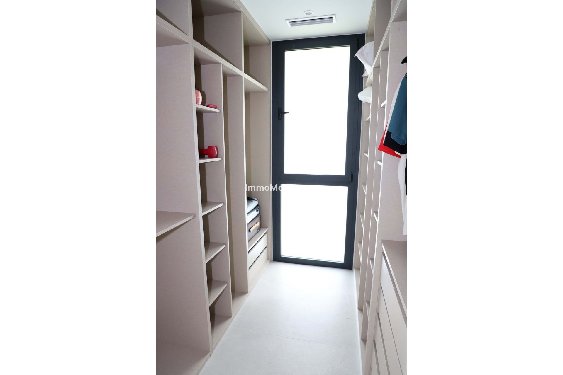 Reventa - Villa independiente - Estepona  - New Golden Mile