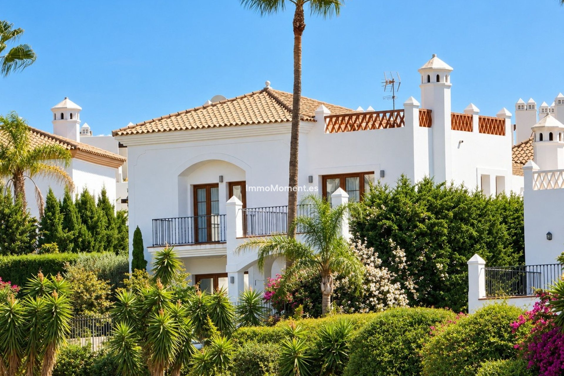 Reventa - Villa independiente - Estepona  - Selwo