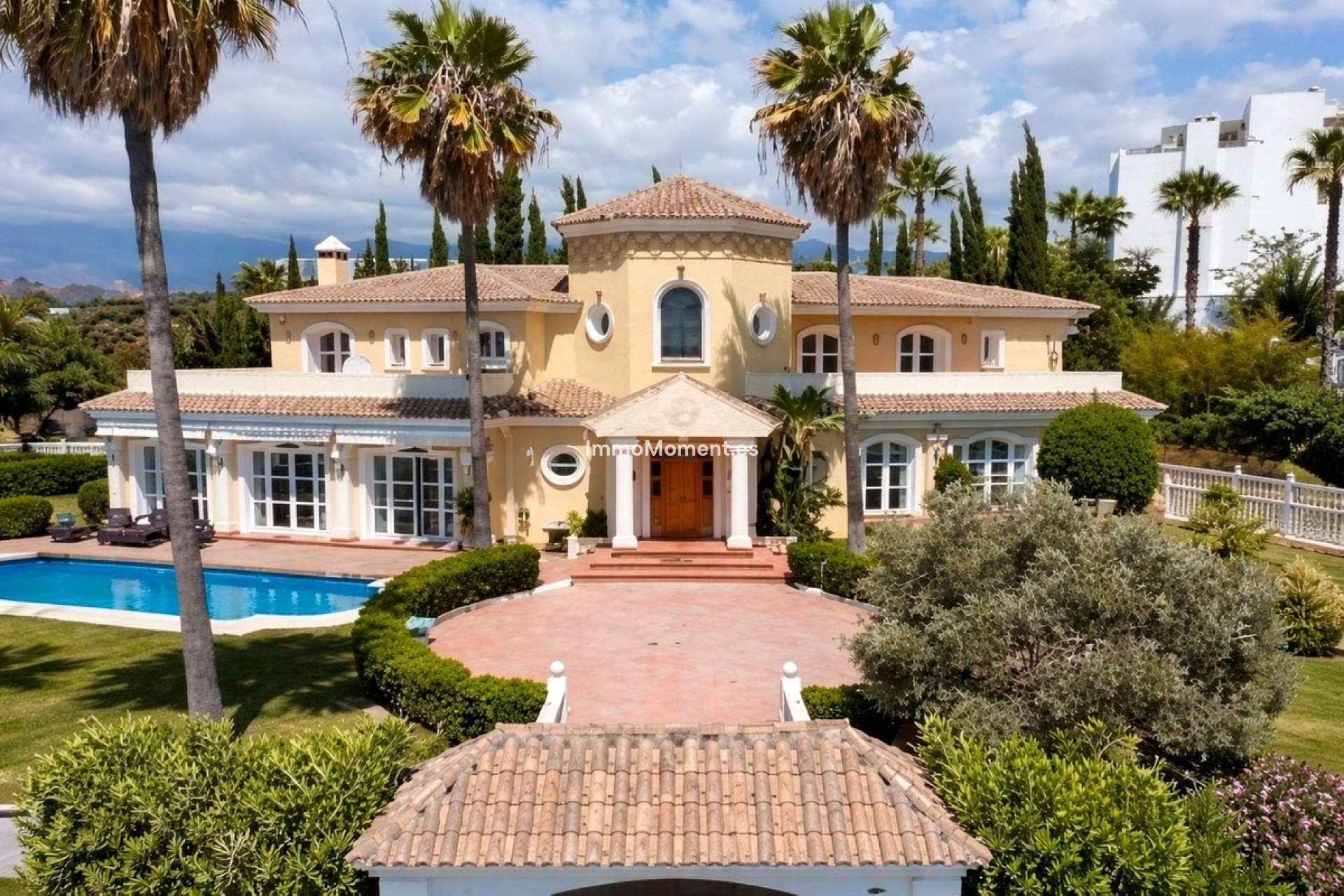 Reventa - Villa independiente - Estepona  - Selwo