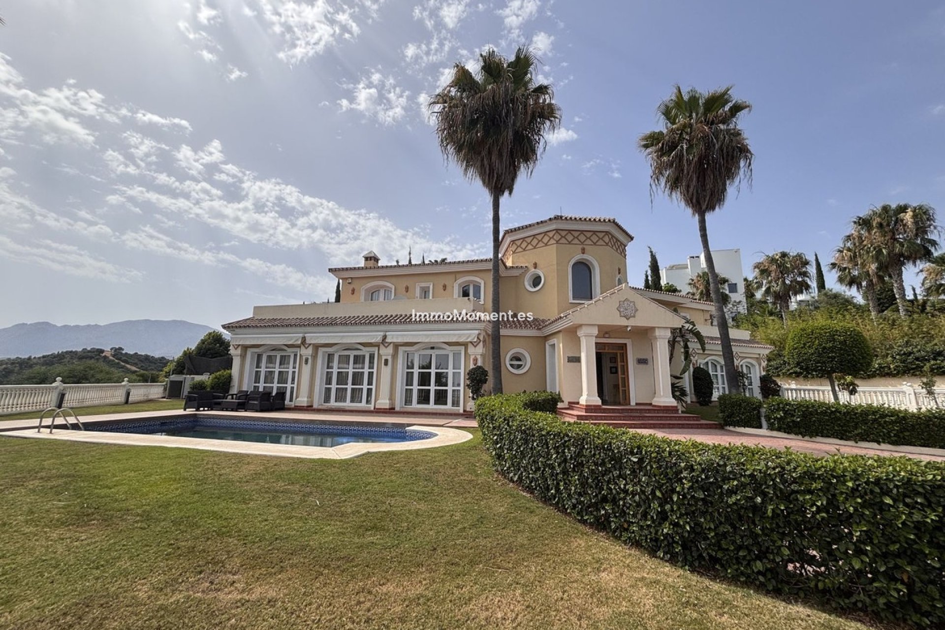Reventa - Villa independiente - Estepona  - Selwo