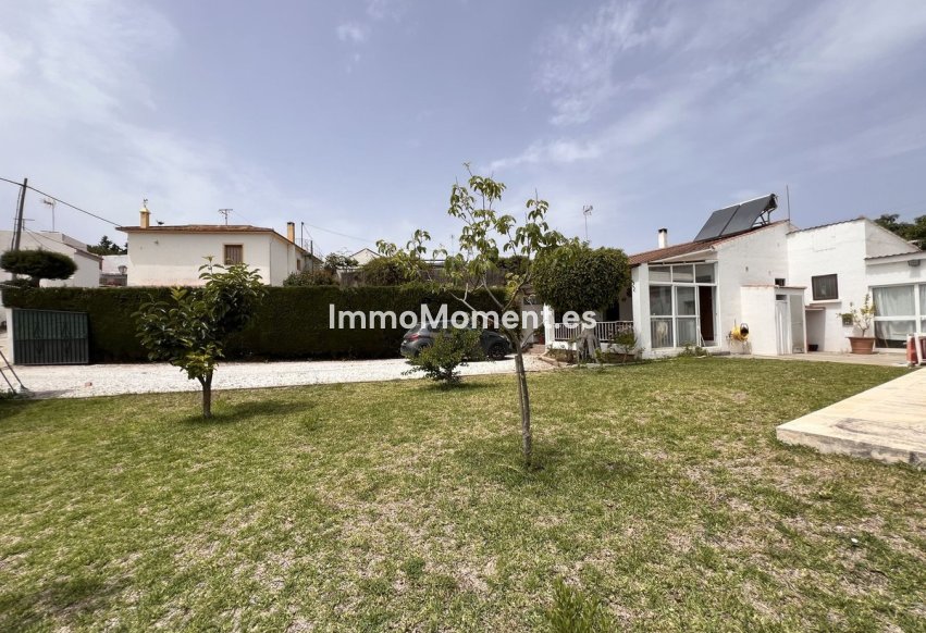 Reventa - Villa independiente - Estepona  - Selwo