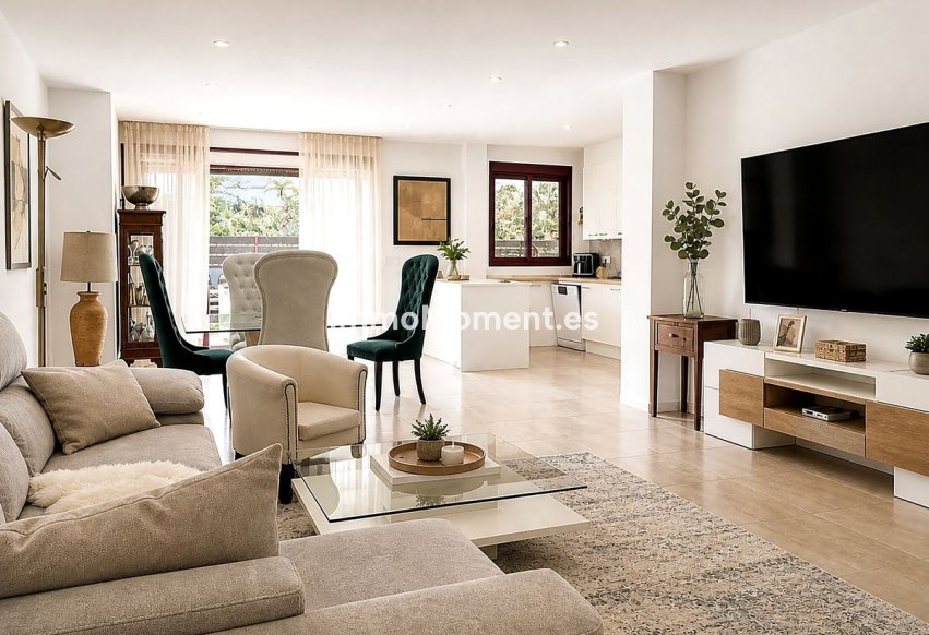 Reventa - Villa independiente - Estepona  - Selwo