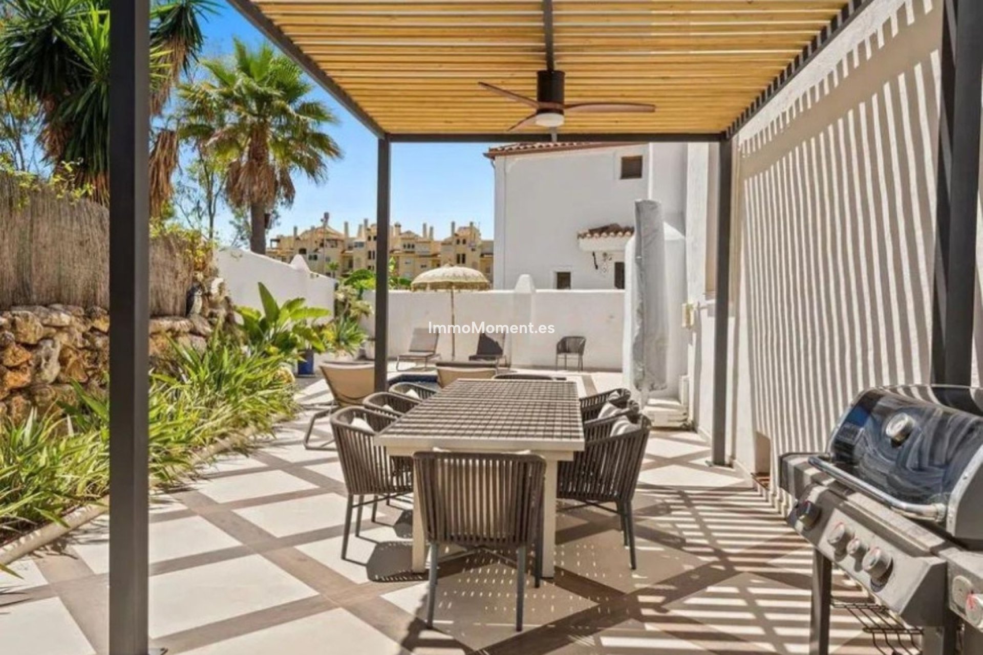Reventa - Villa independiente - Estepona  - Selwo
