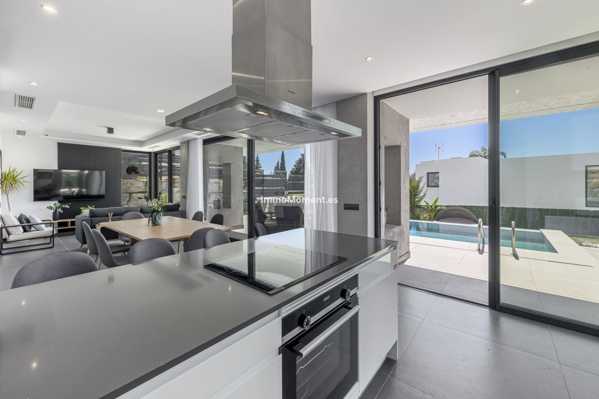 Reventa - Villa independiente - Estepona  - Valle Romano