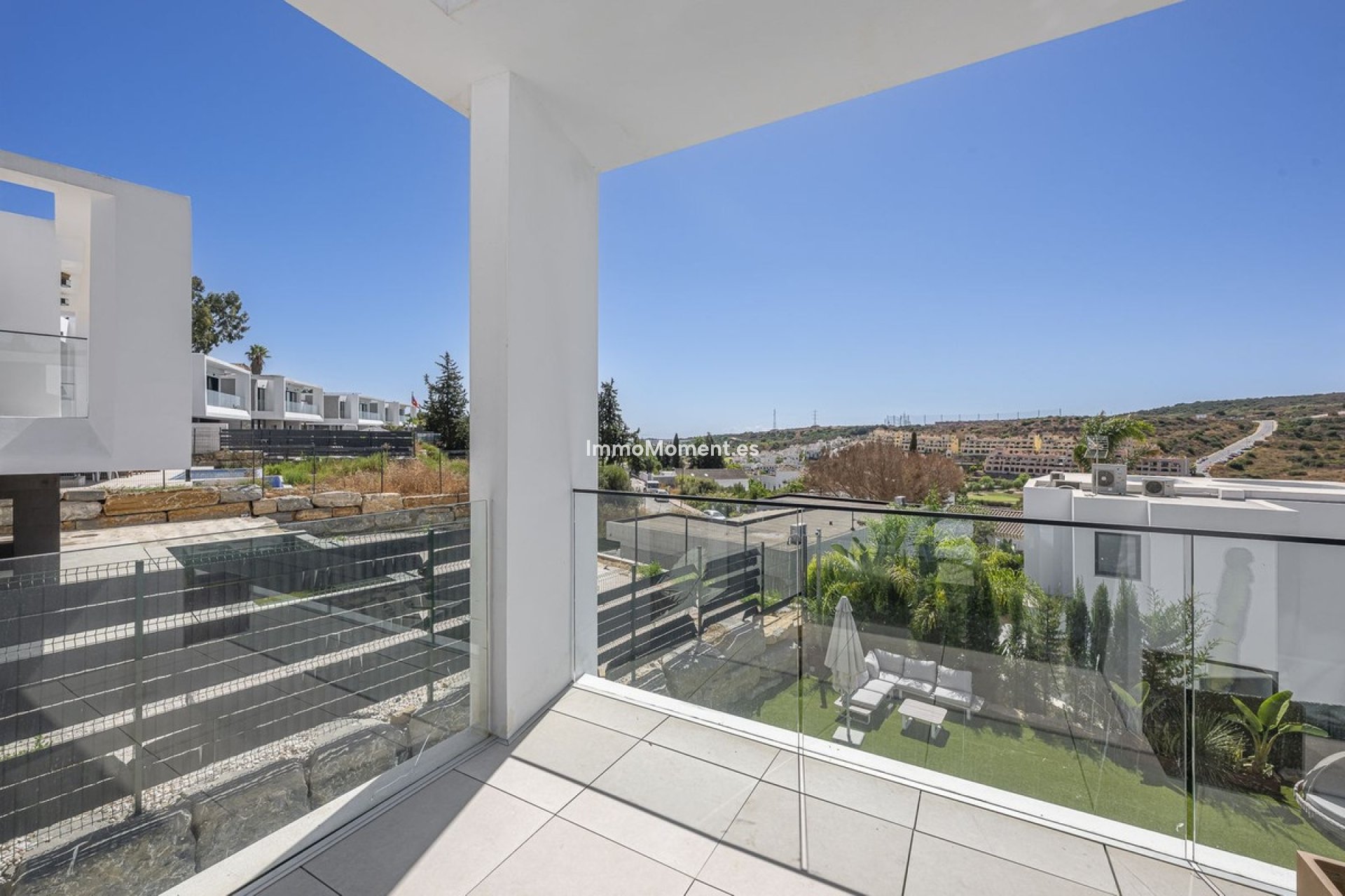 Reventa - Villa independiente - Estepona  - Valle Romano