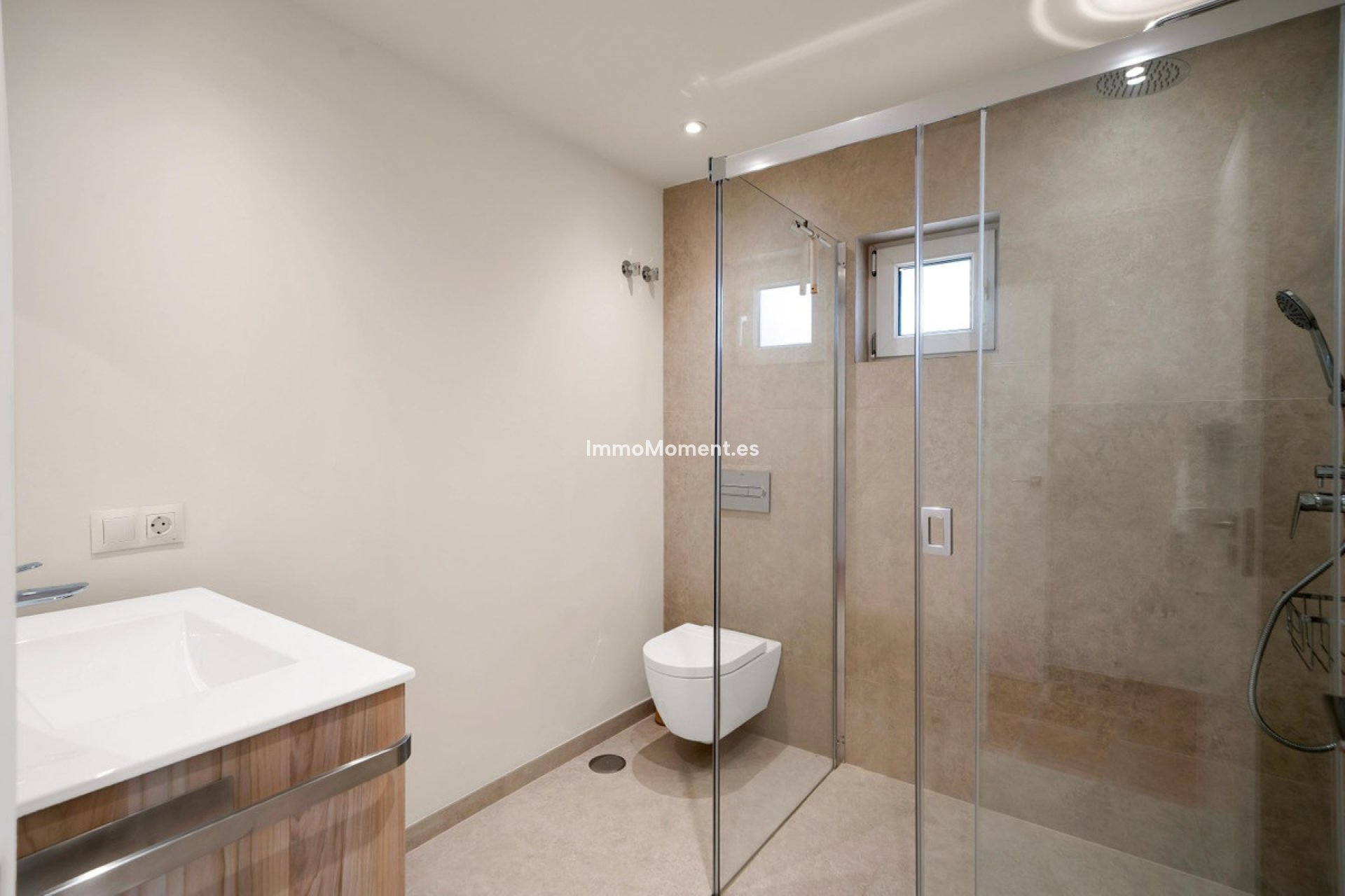 Reventa - Villa independiente - Estepona  - Valle Romano