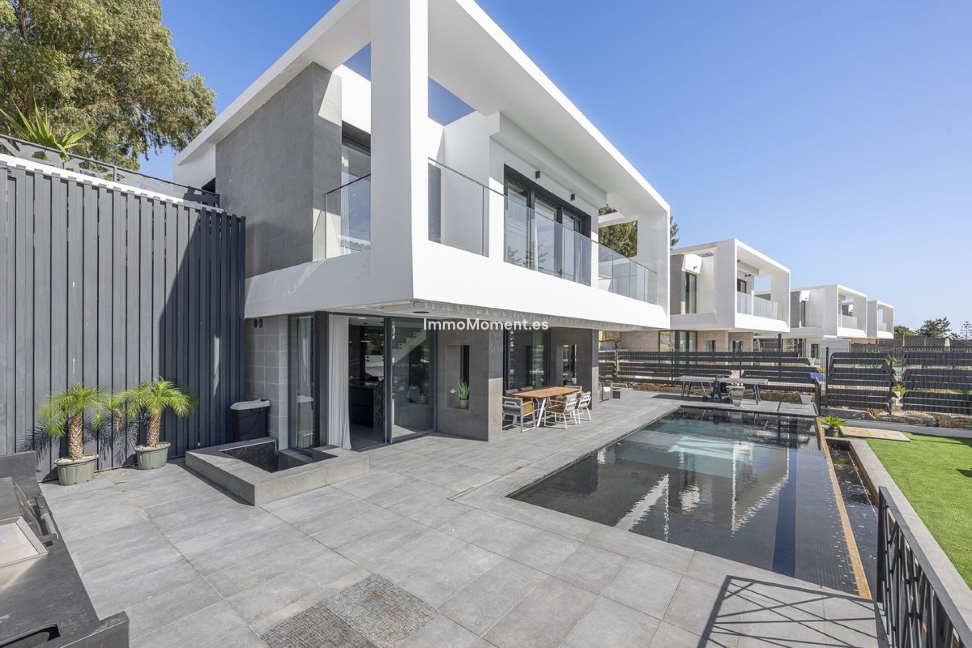 Reventa - Villa independiente - Estepona  - Valle Romano