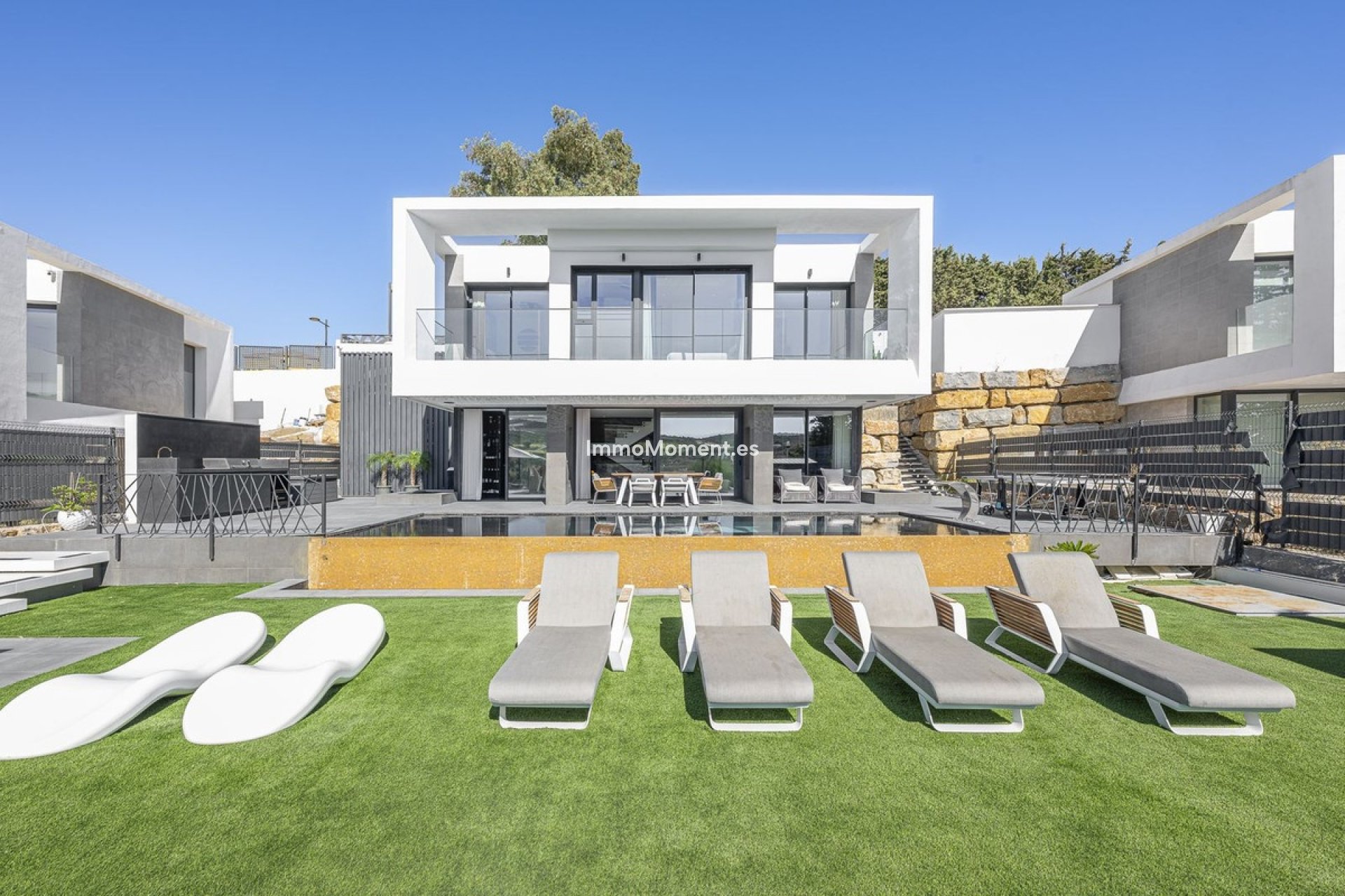 Reventa - Villa independiente - Estepona  - Valle Romano