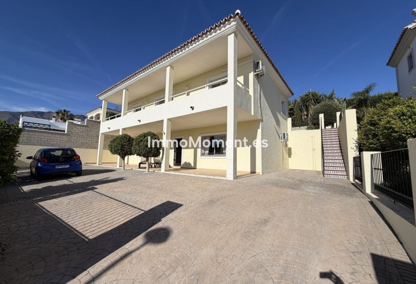 Reventa - Villa independiente - Estepona  - Valle Romano