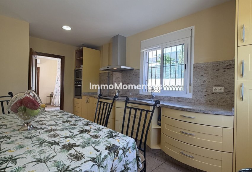 Reventa - Villa independiente - Estepona  - Valle Romano