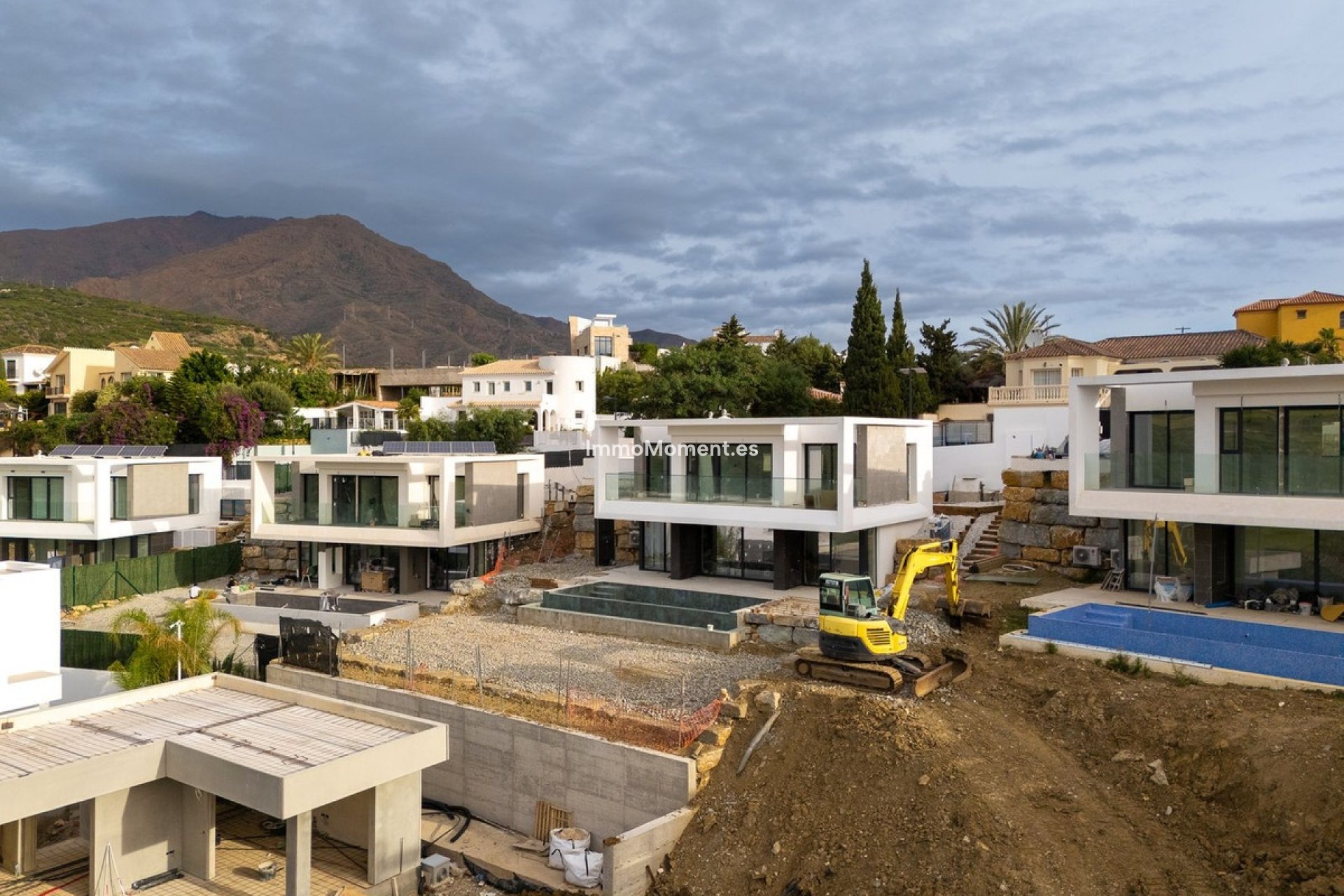 Reventa - Villa independiente - Estepona  - Valle Romano