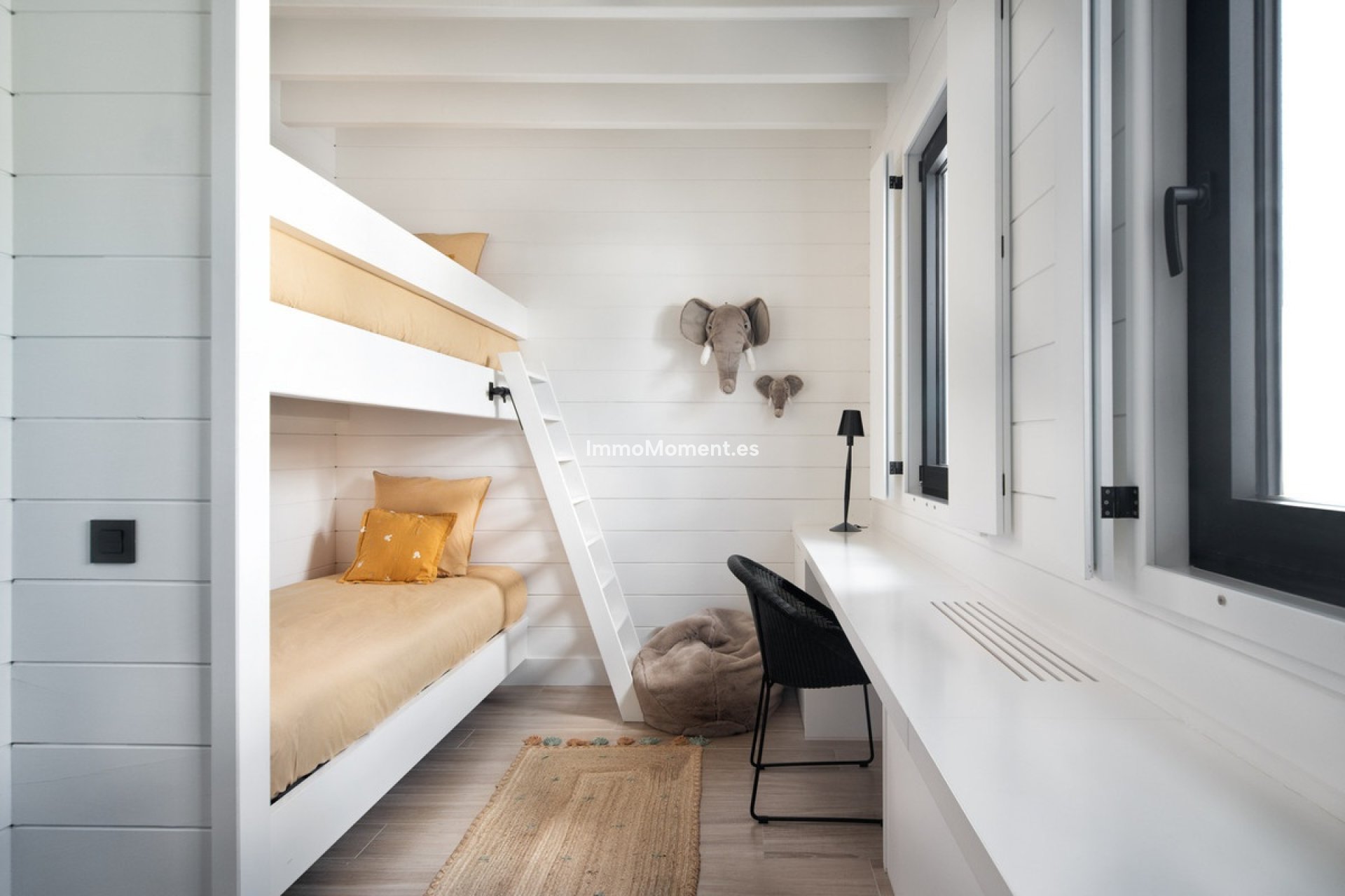 Reventa - Villa independiente - Estepona  - Valle Romano
