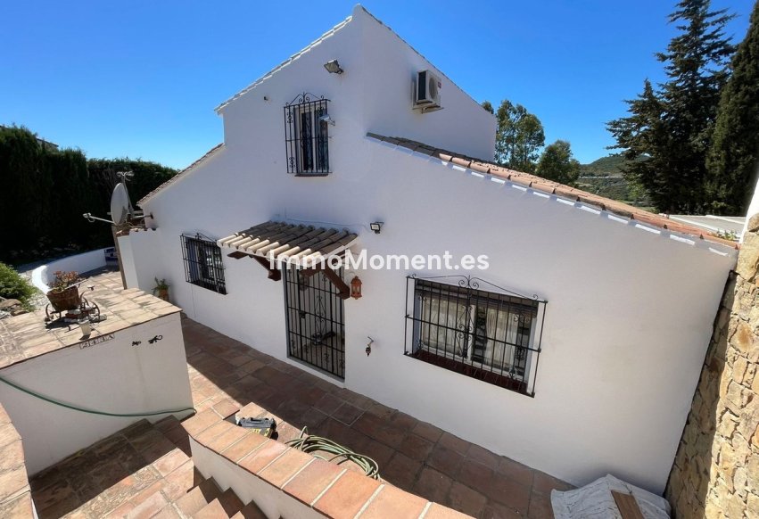 Reventa - Villa independiente - Estepona  - Valle Romano