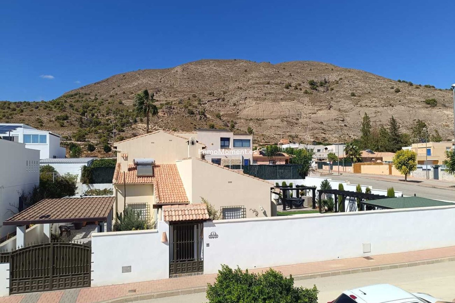 Reventa - Villa independiente - Fortuna - Fortuna Centro