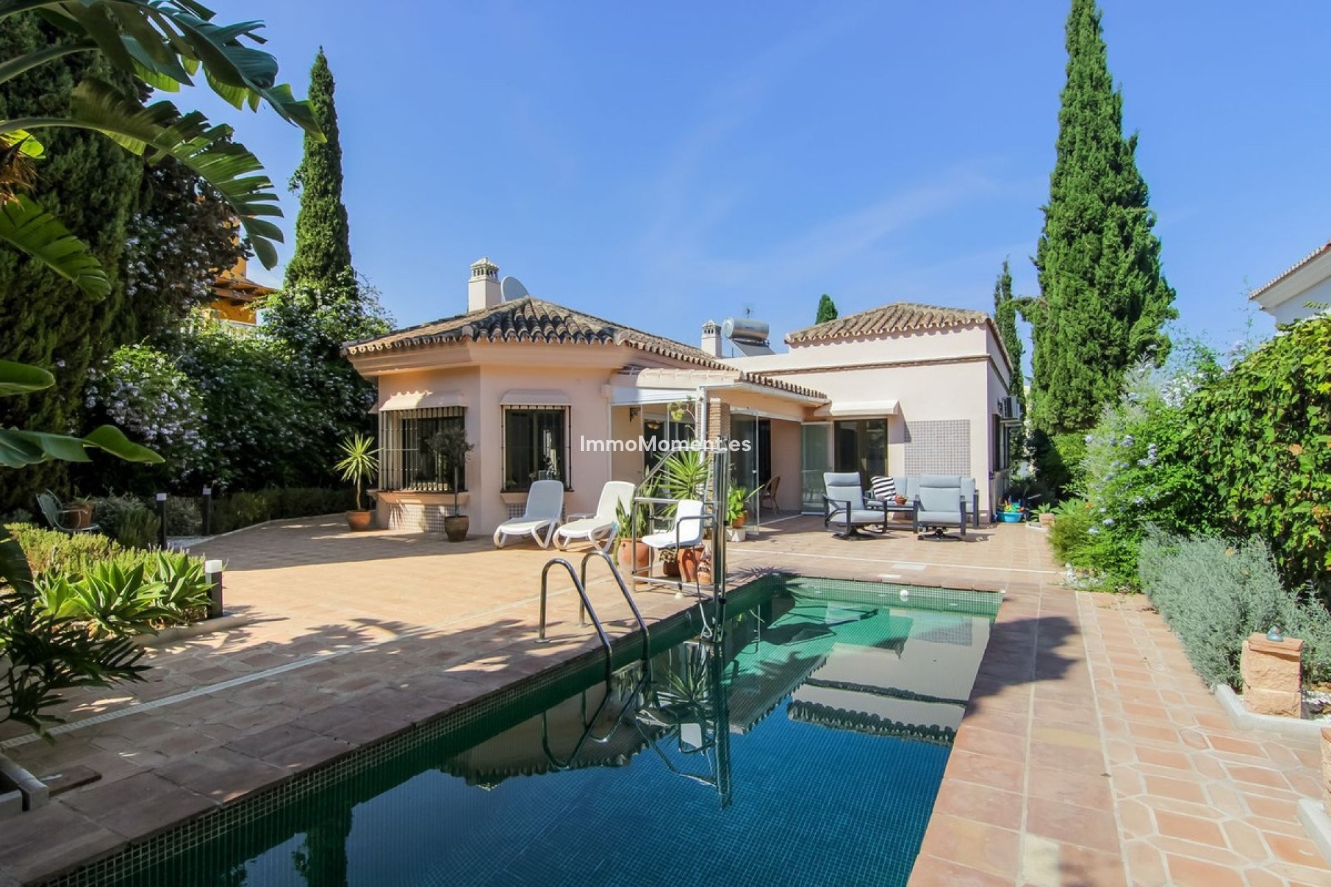 Reventa - Villa independiente - Fuengirola - Fuengirola Centro