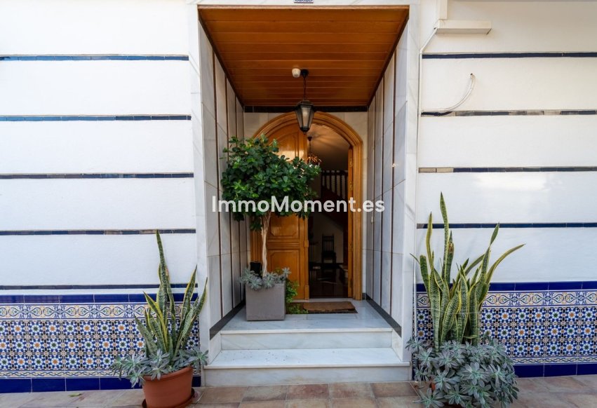 Reventa - Villa independiente - Fuengirola - Fuengirola Centro