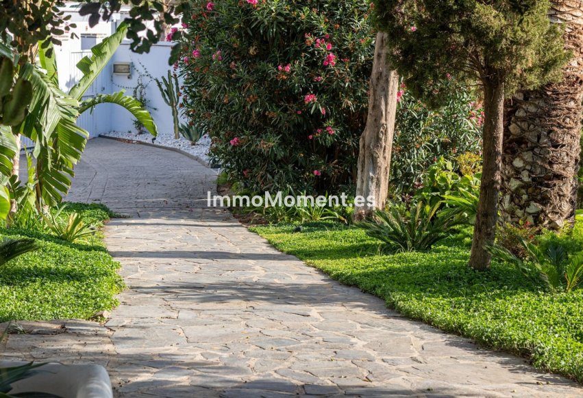 Reventa - Villa independiente - Fuengirola - Fuengirola Centro